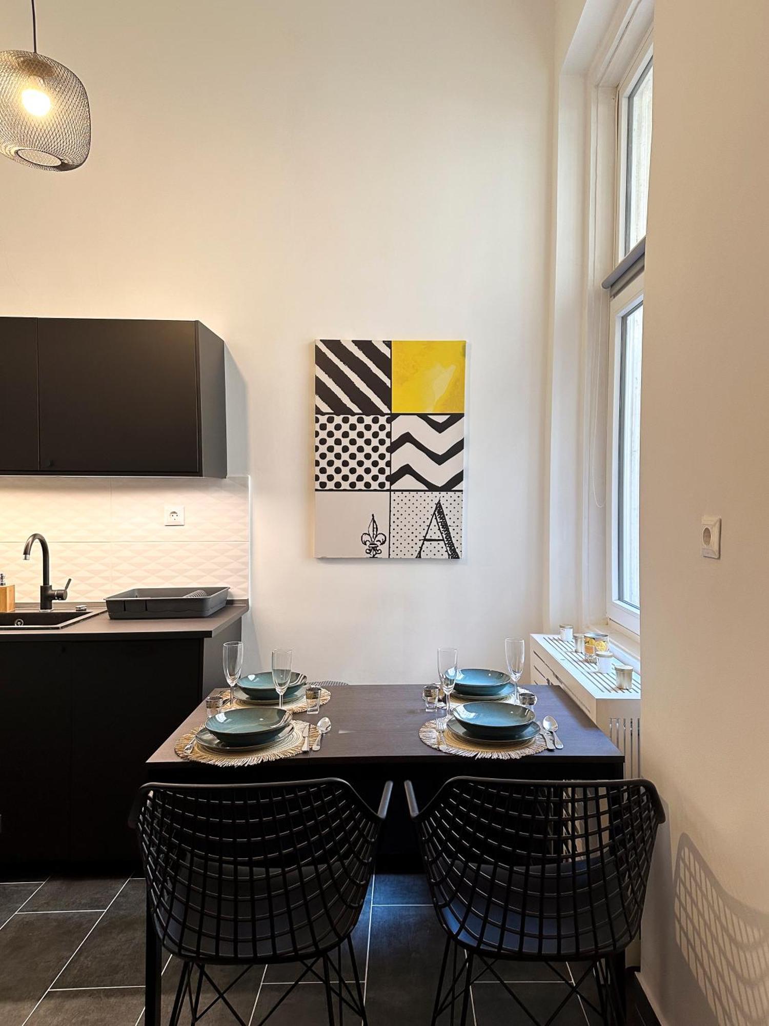 R&R Central Apartment Budapest Eksteriør billede