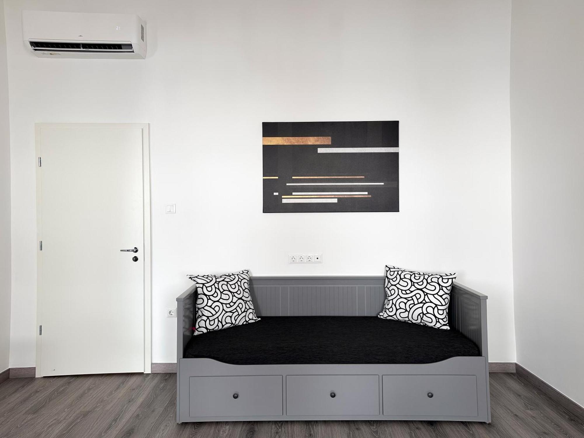 R&R Central Apartment Budapest Eksteriør billede
